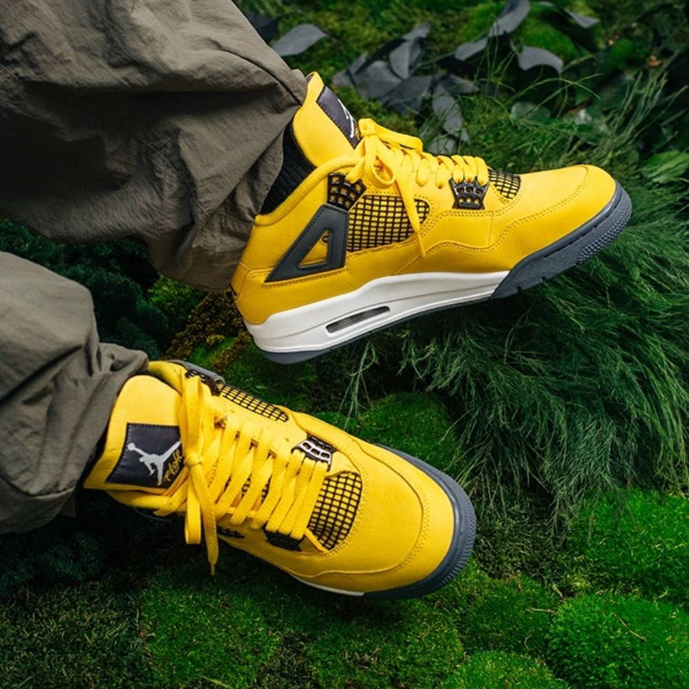 Real lifestyle image of Air Jordan 4