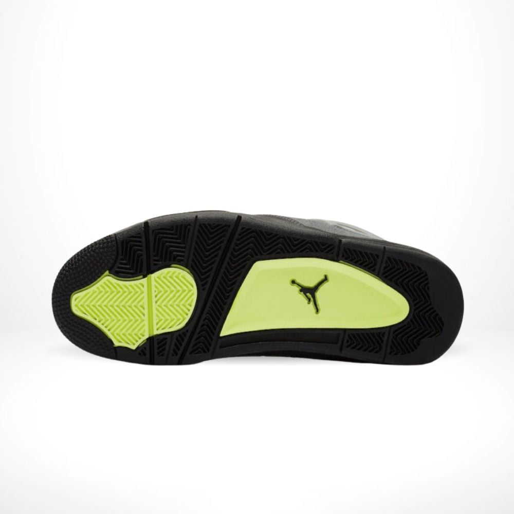 Bottom sole of Air Jordan 4