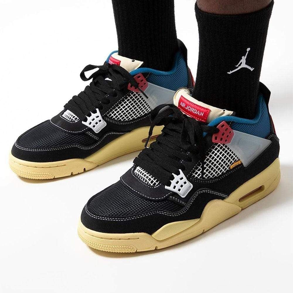 Real lifestyle image of Air Jordan 4