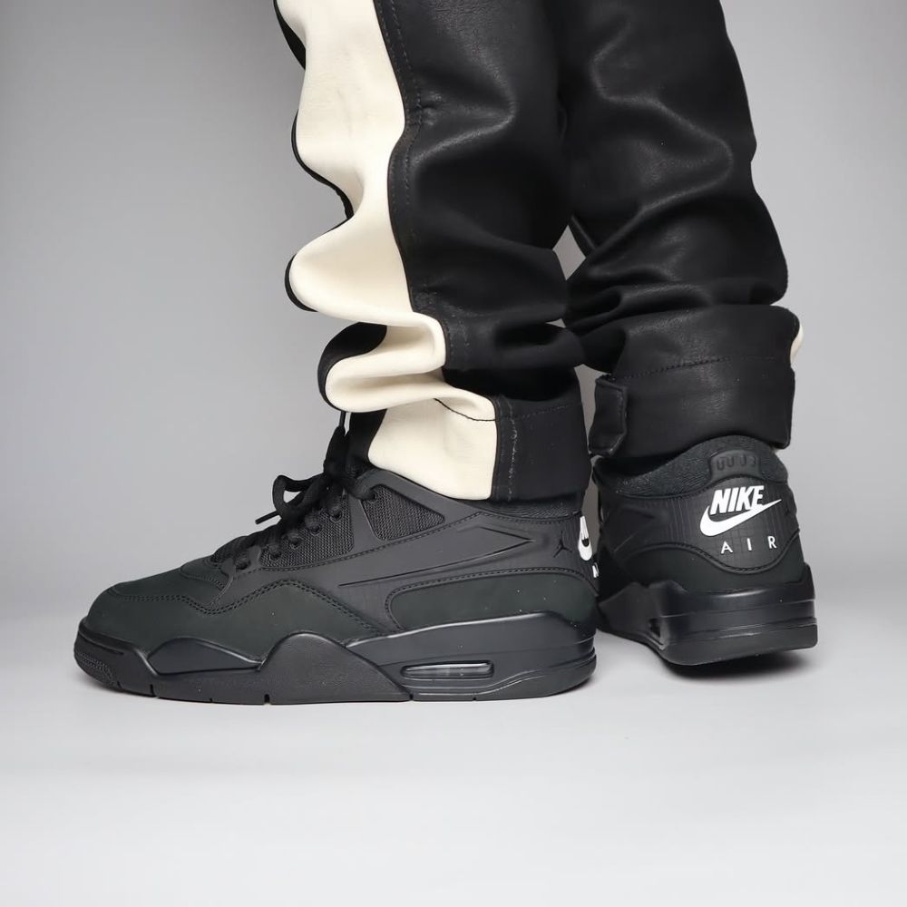 On-foot of the Air Jordan 4