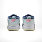 Rear view of the Air Jordan 4