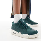Real lifestyle image of Air Jordan 4