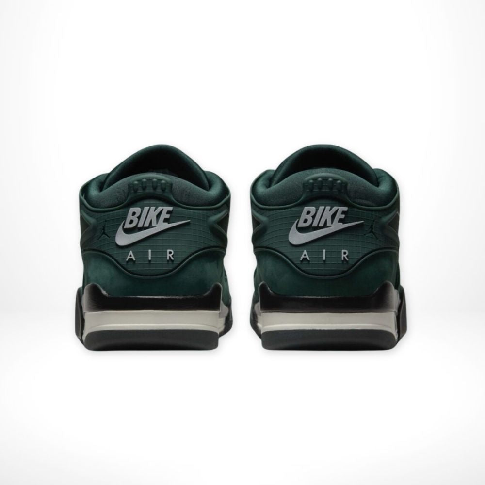 Rear view of Air Jordan 4