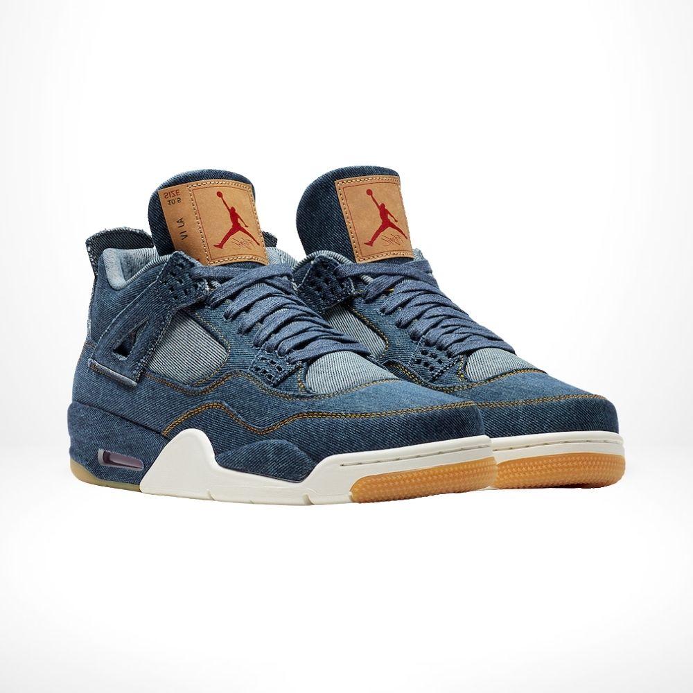 Angle view of Air Jordan 4