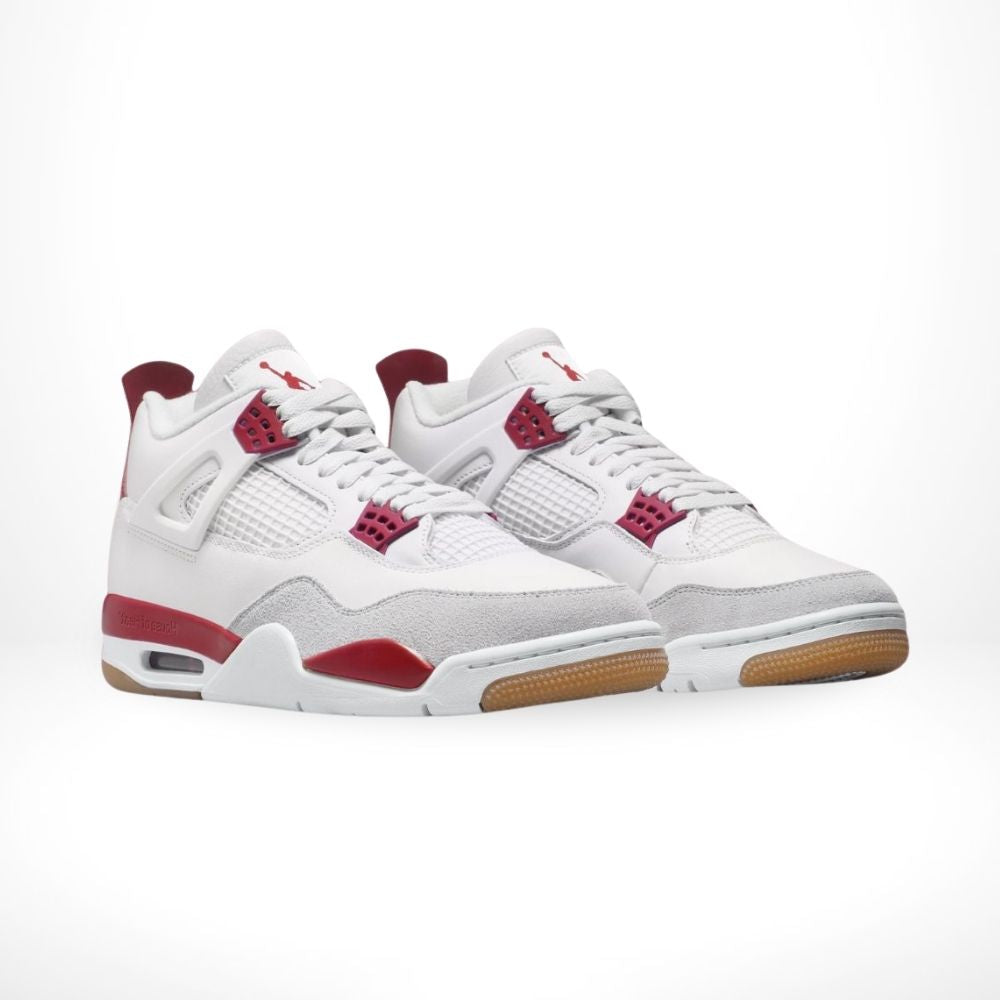 Angle view of Air Jordan 4