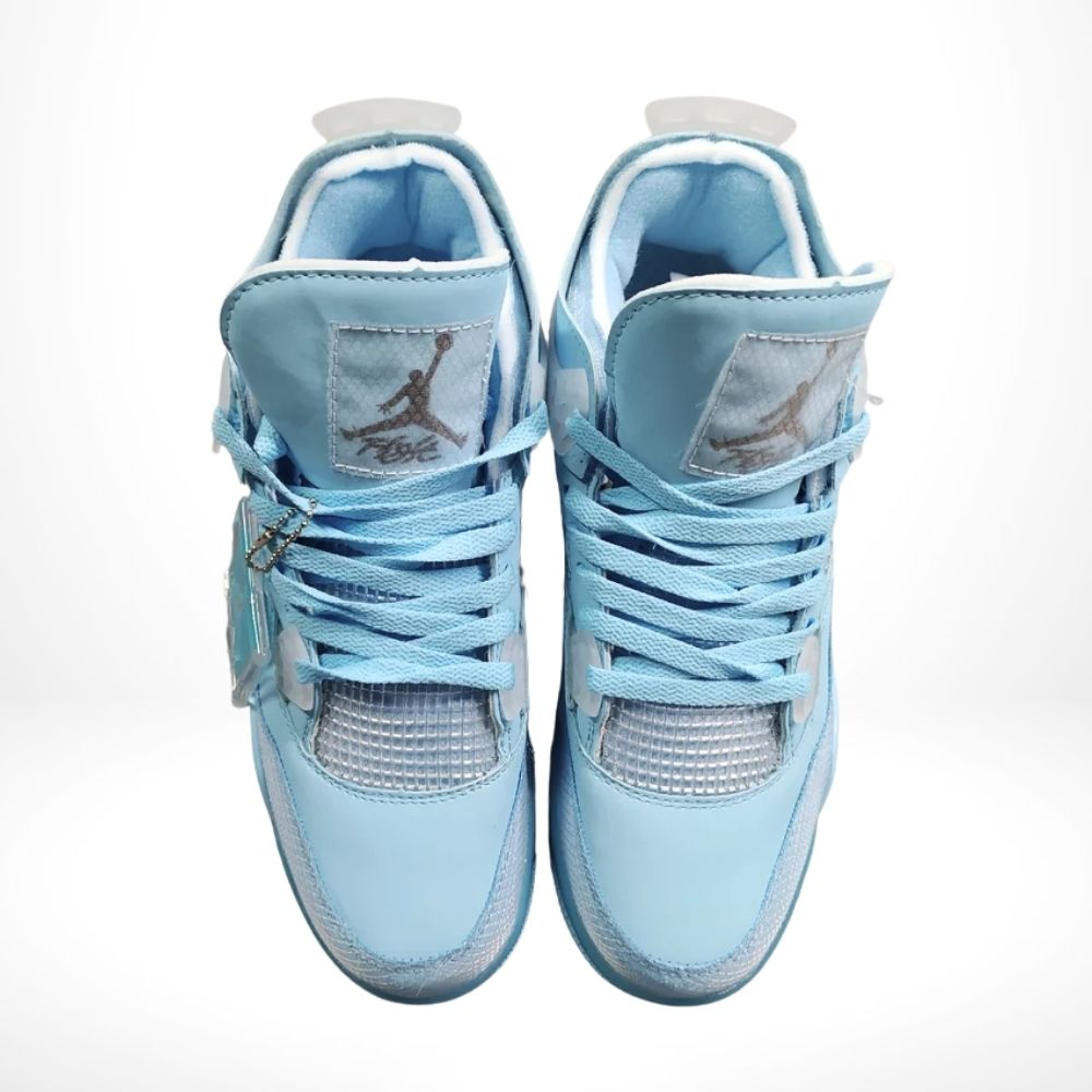 Top-down view of the Air Jordan 4