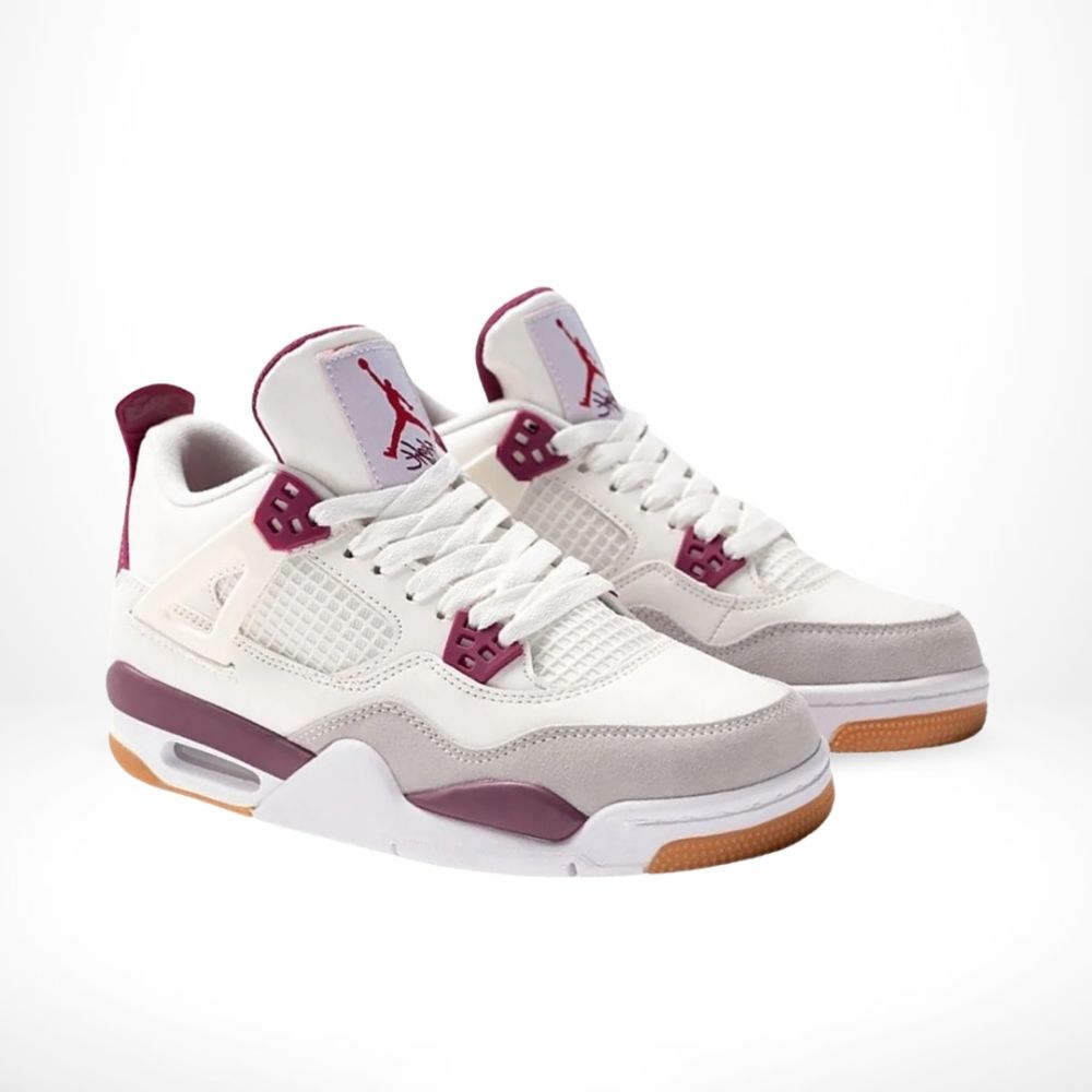 Angle view of Air Jordan 4