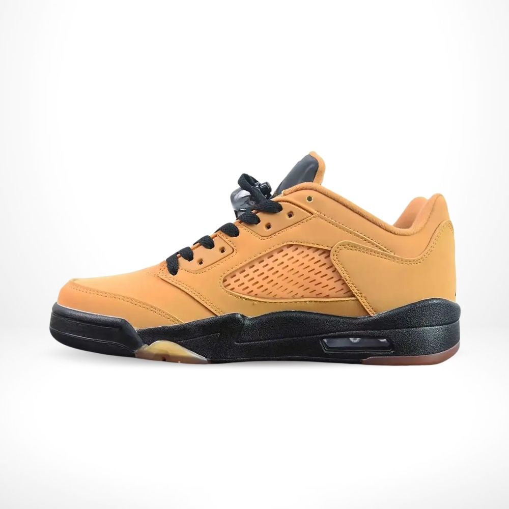 Medial side view of the Air Jordan 5