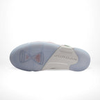 Bottom sole of Air Jordan 5