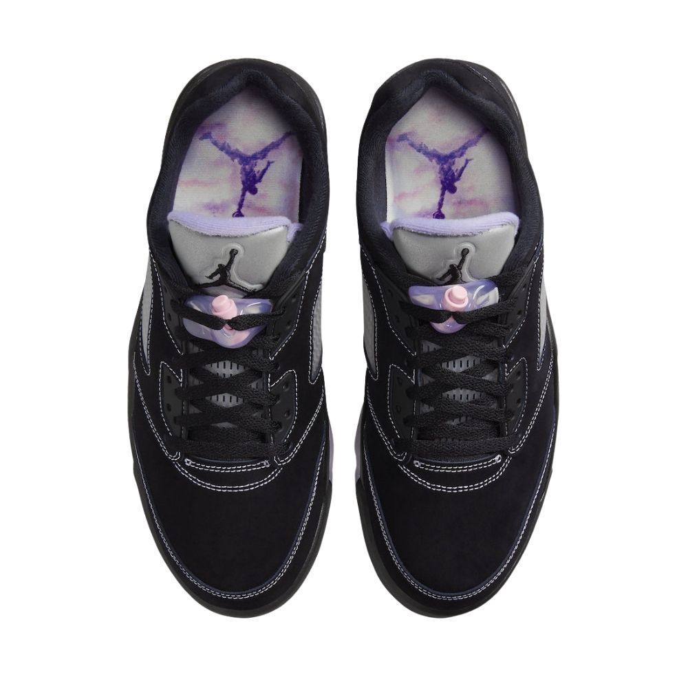 Top-down view of the Air Jordan 5