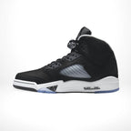 Side profile of Air Jordan 5