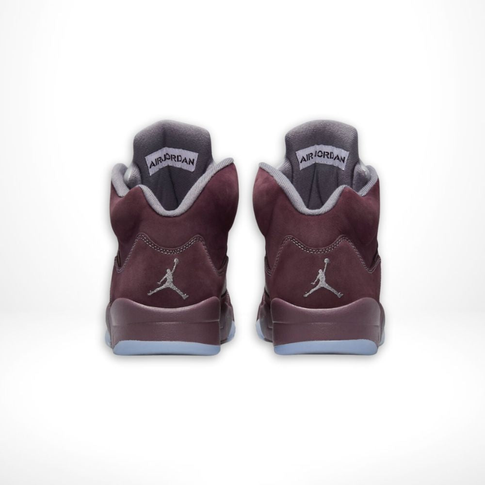 Rear view of Air Jordan 5