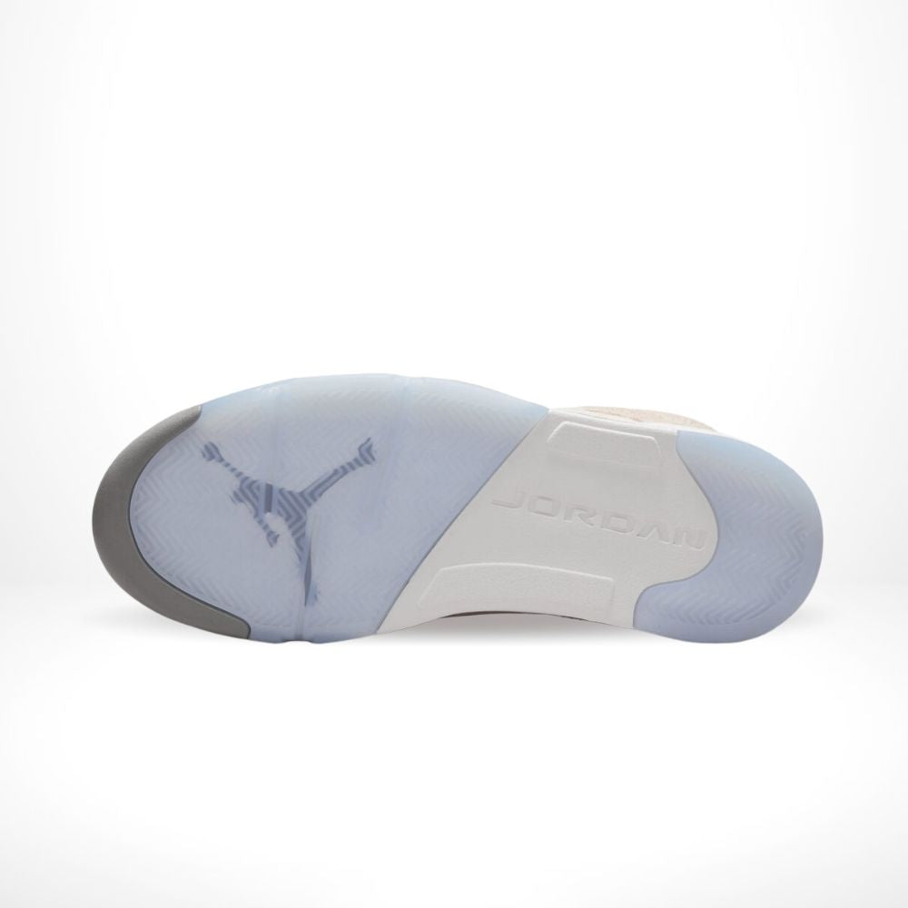 Bottom sole of Air Jordan 5