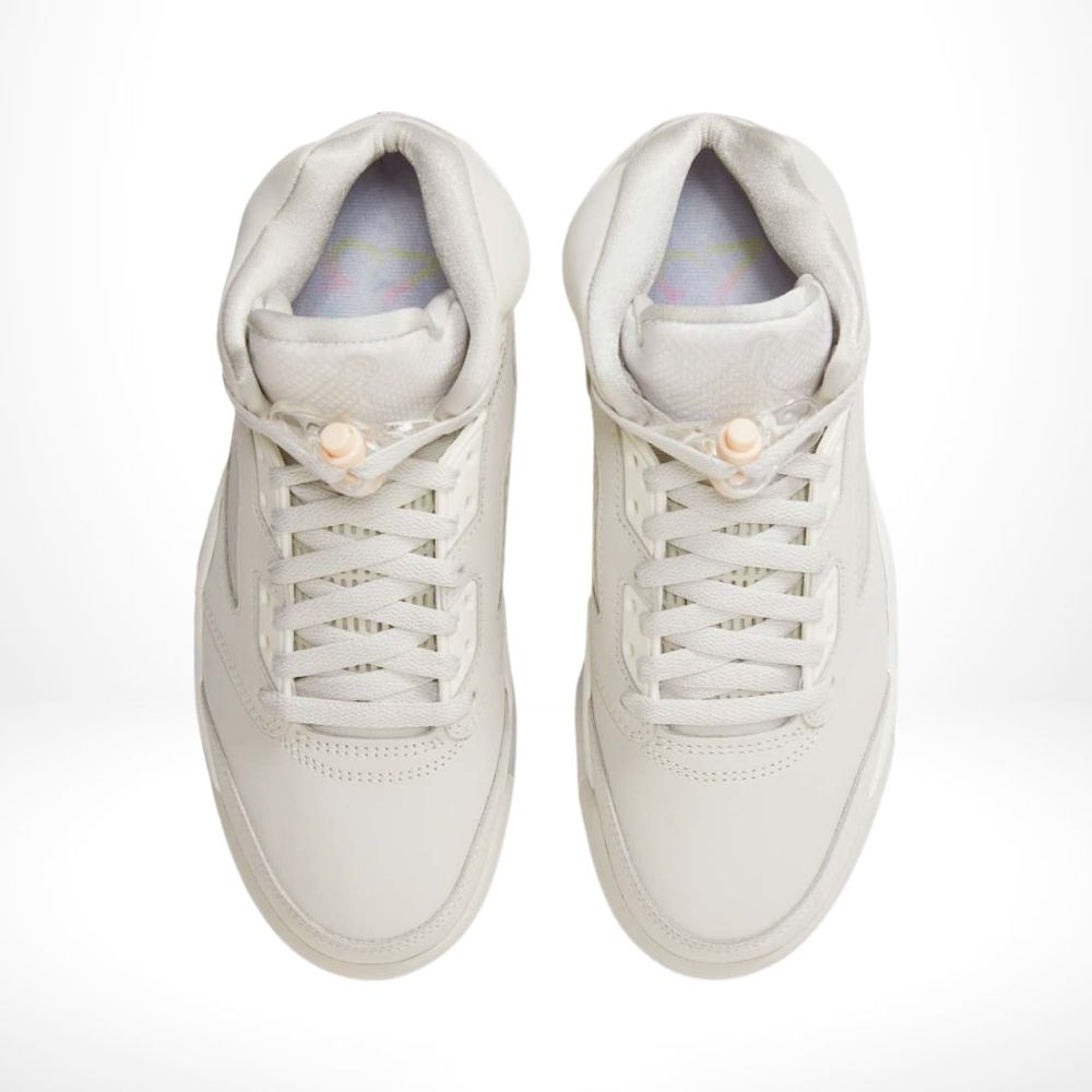 Bottom sole of Air Jordan 5