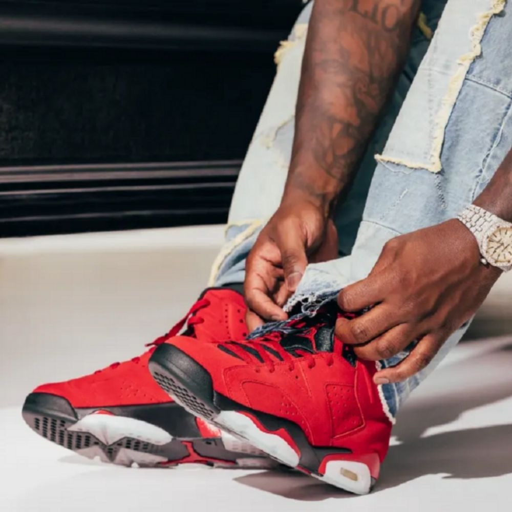 Real lifestyle image of Air Jordan6