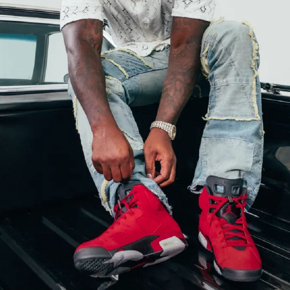 Real lifestyle image of Air Jordan 6