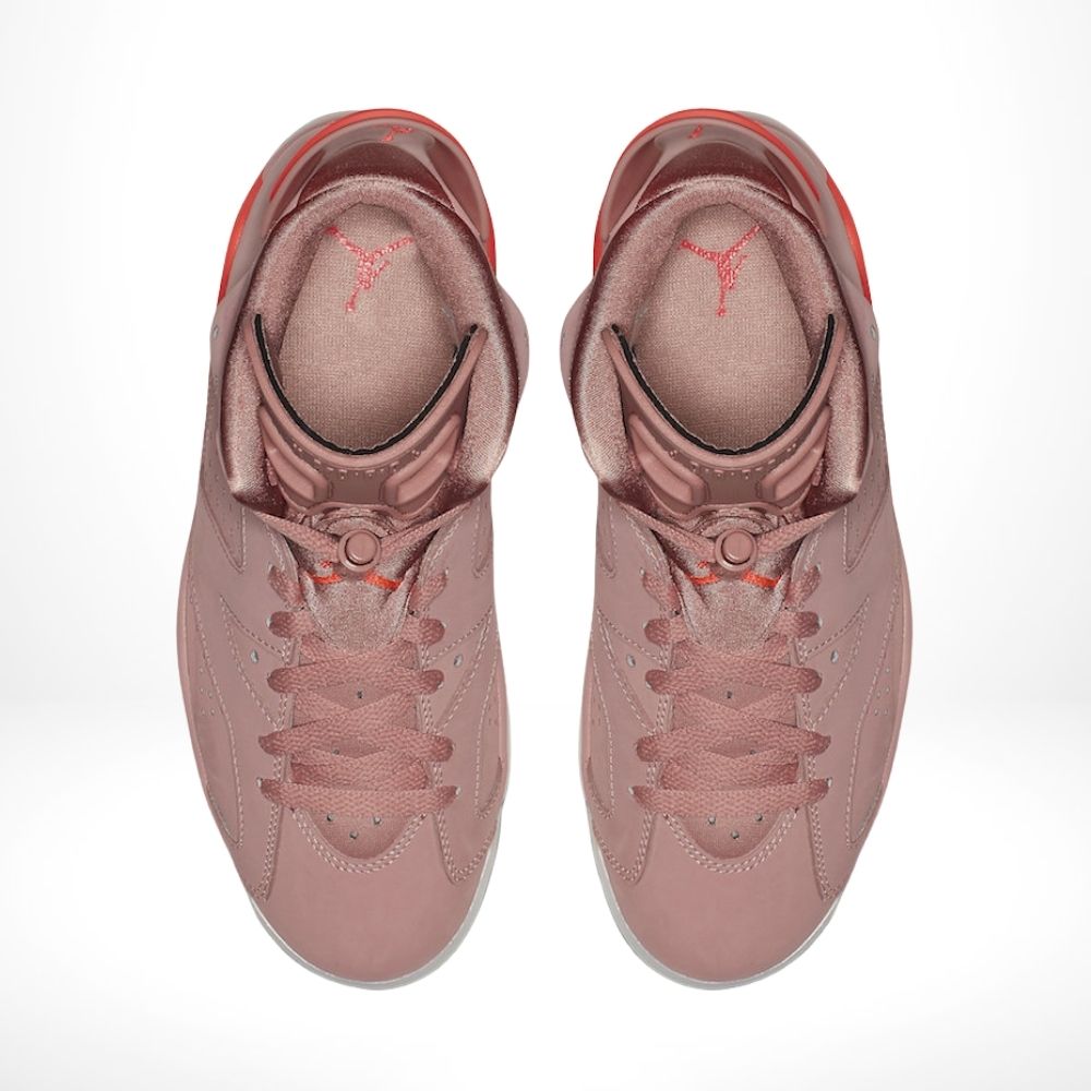 Top-down view of the Air Jordan 6