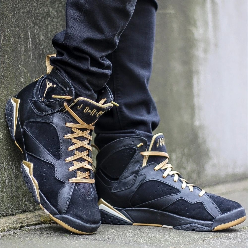On-foot of the Air Jordan 7