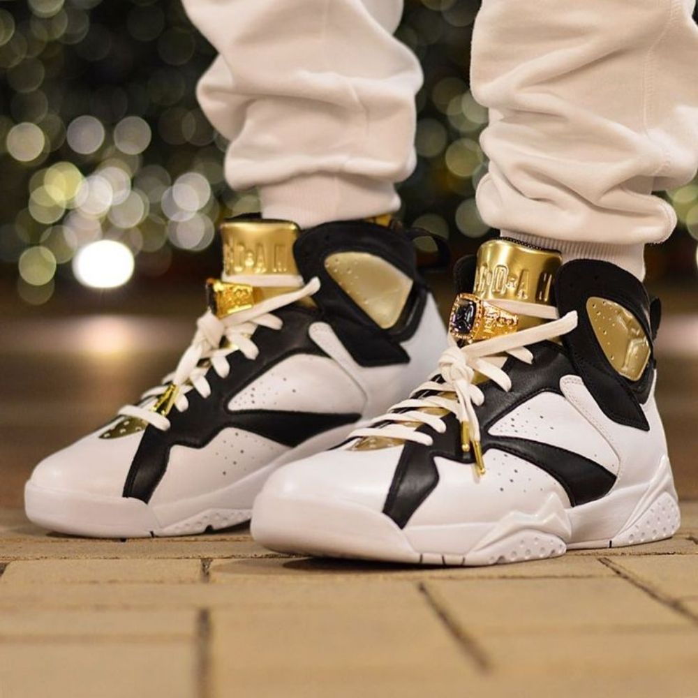 On-foot of the Air Jordan 7