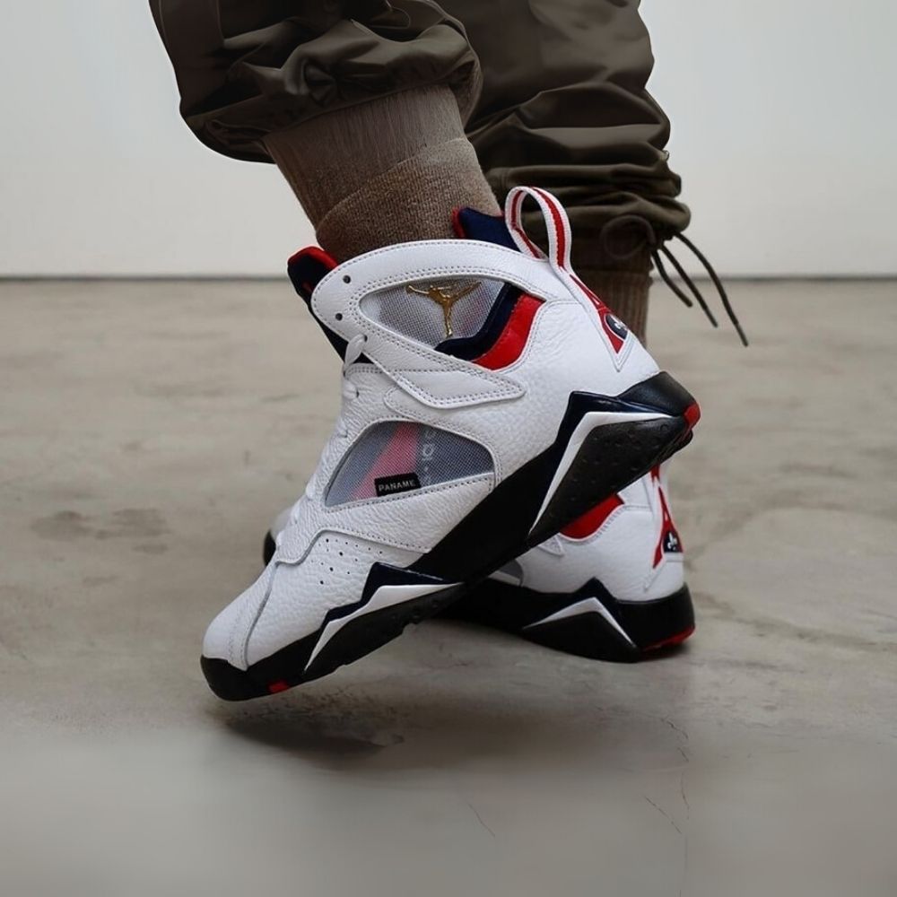 On-foot of the Air Jordan 7