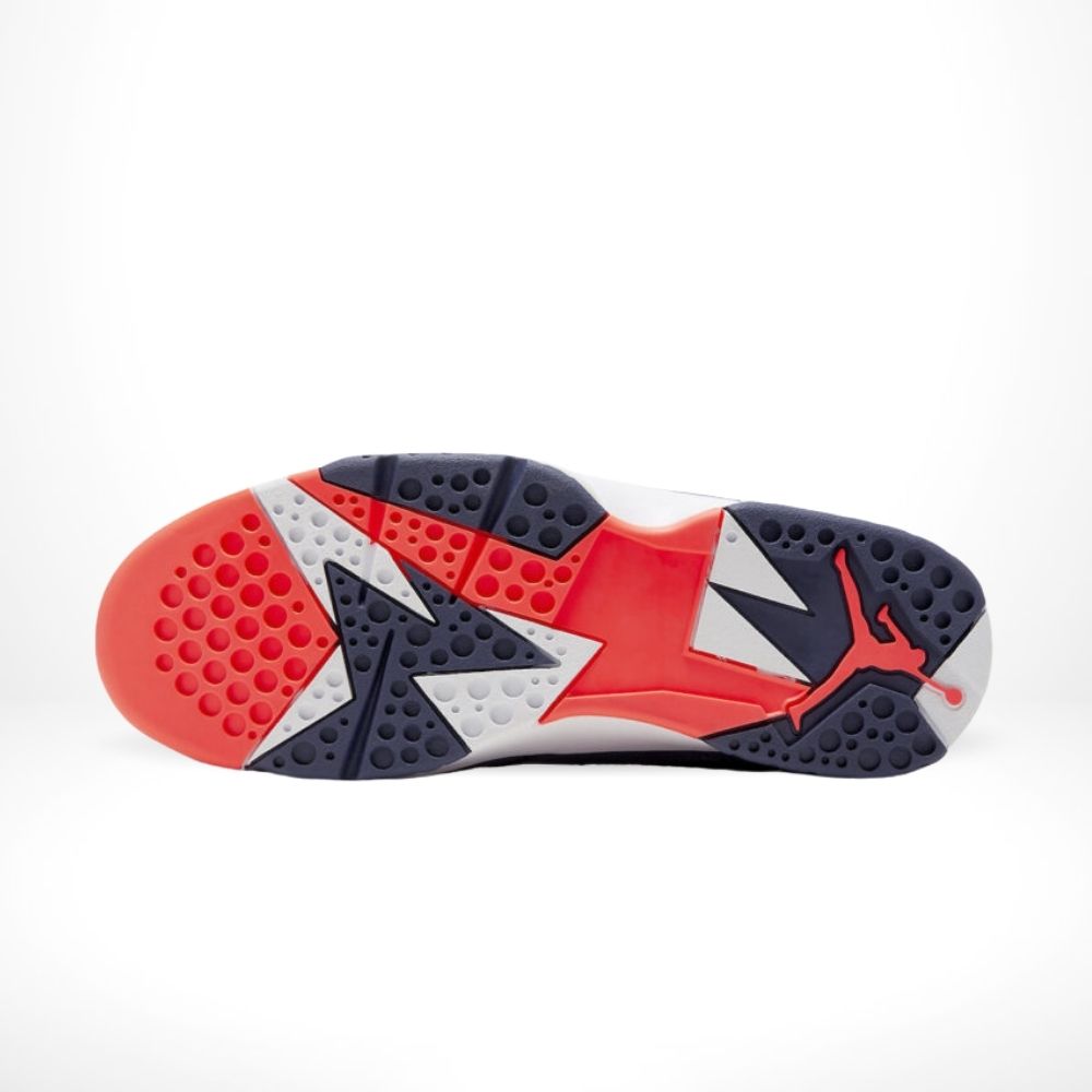 Bottom sole of Air Jordan 7
