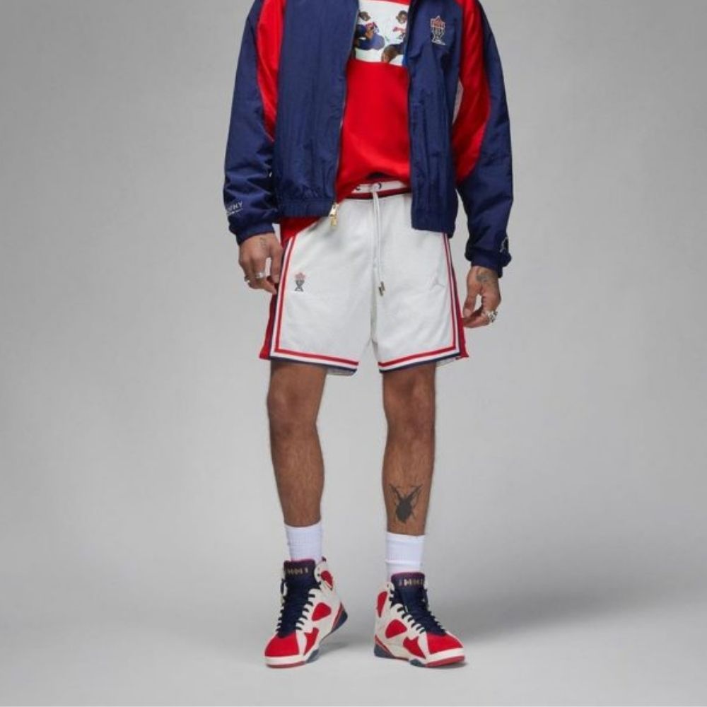 Real lifestyle image of Air Jordan 7