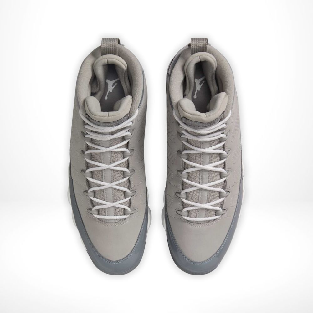 Top-down view of the Air Jordan 9