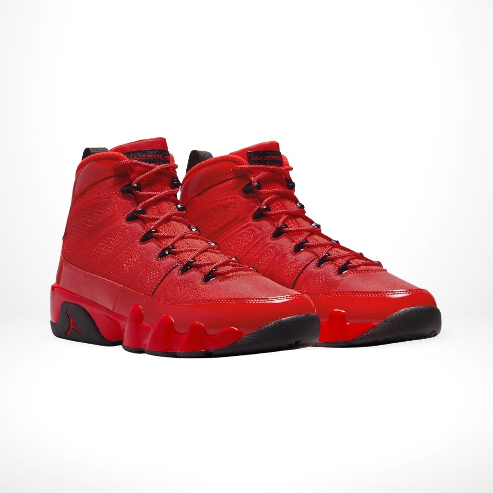 Angle view of Air Jordan 9