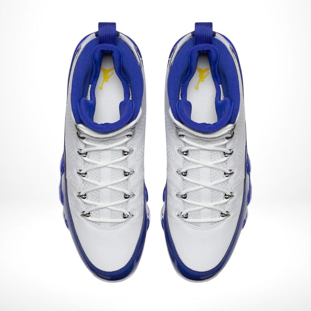 Top-down view of the Air Jordan 9