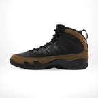 Side profile of Air Jordan 9