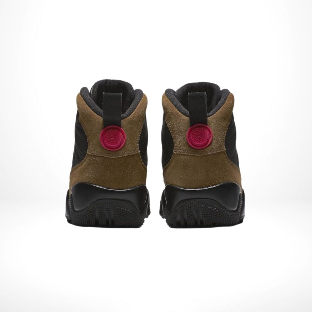 Rear view of Air Jordan 9