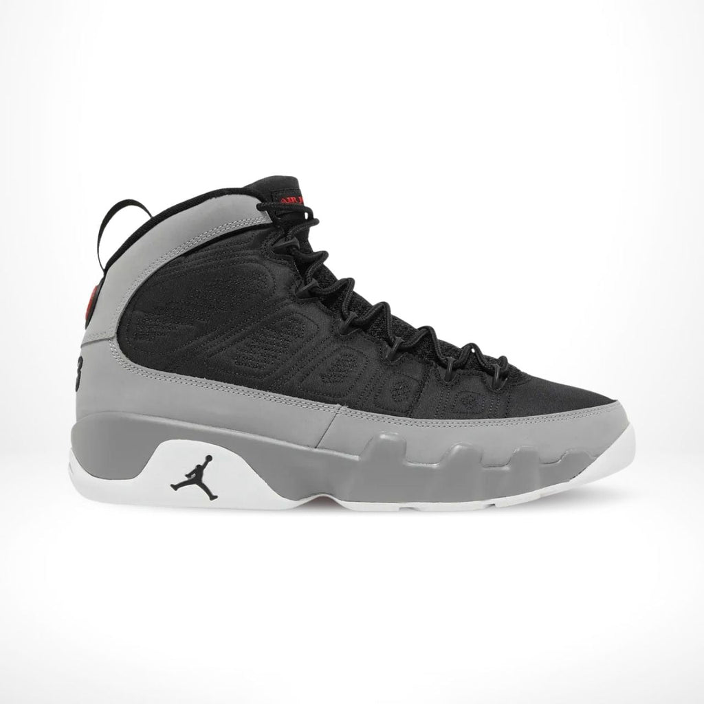 Air Jordan 9