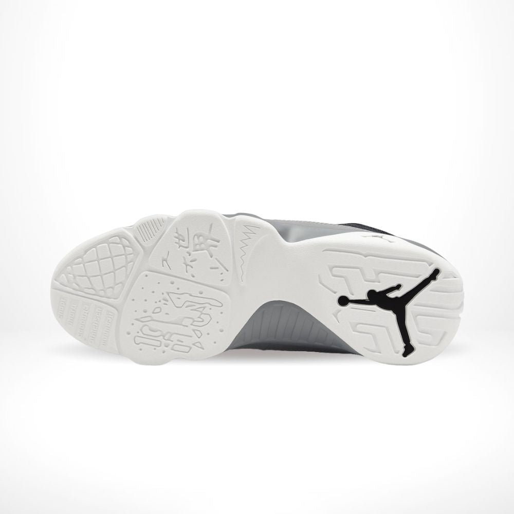 Rear view of Air Jordan 9