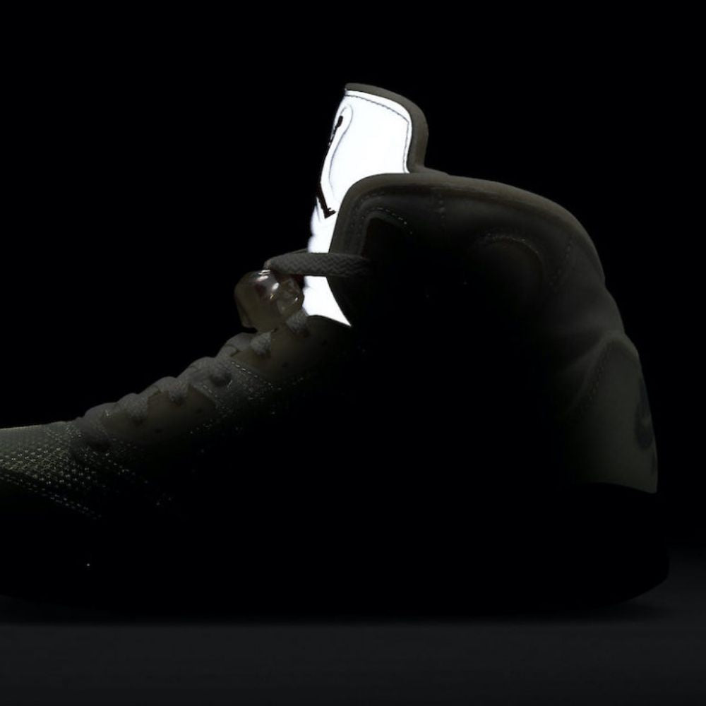 Side profile of Air Jordan 9