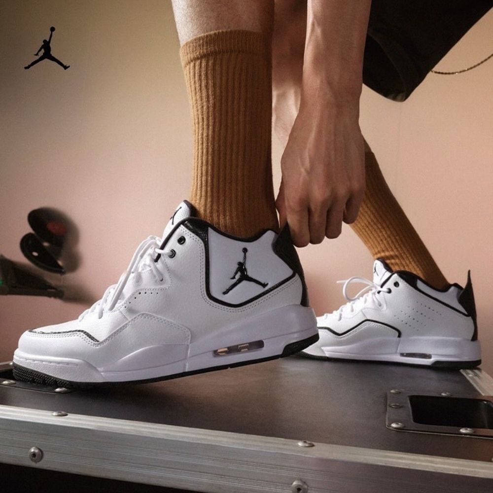 On-foot of the Air Jordan Courtside 23