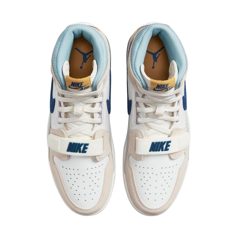 Top-down view of the Air Jordan