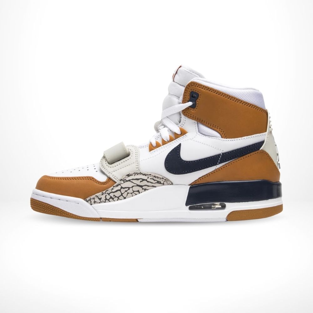 Medial side view of the Air Jordan Legacy 312