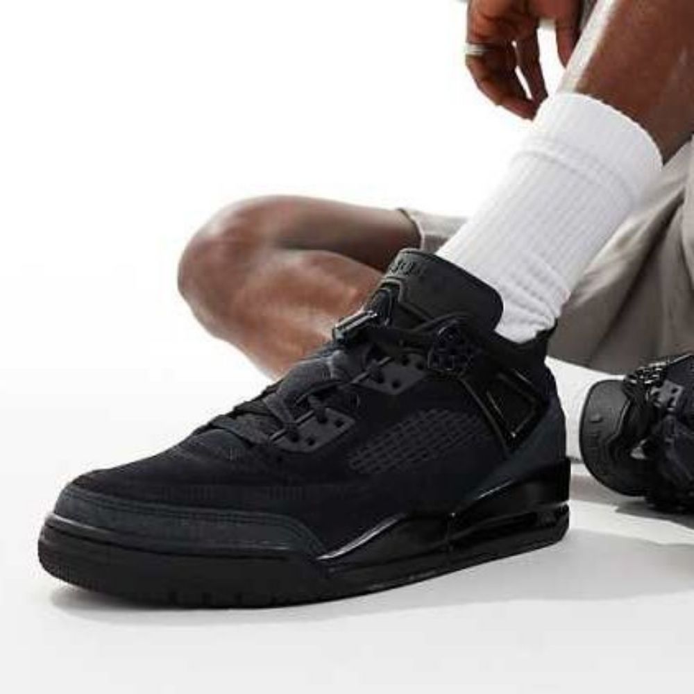 Real lifestyle image of Air Jordan Spizike
