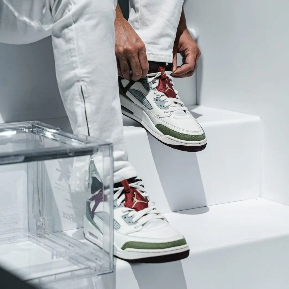 Real lifestyle image of Air Jordan Spizike