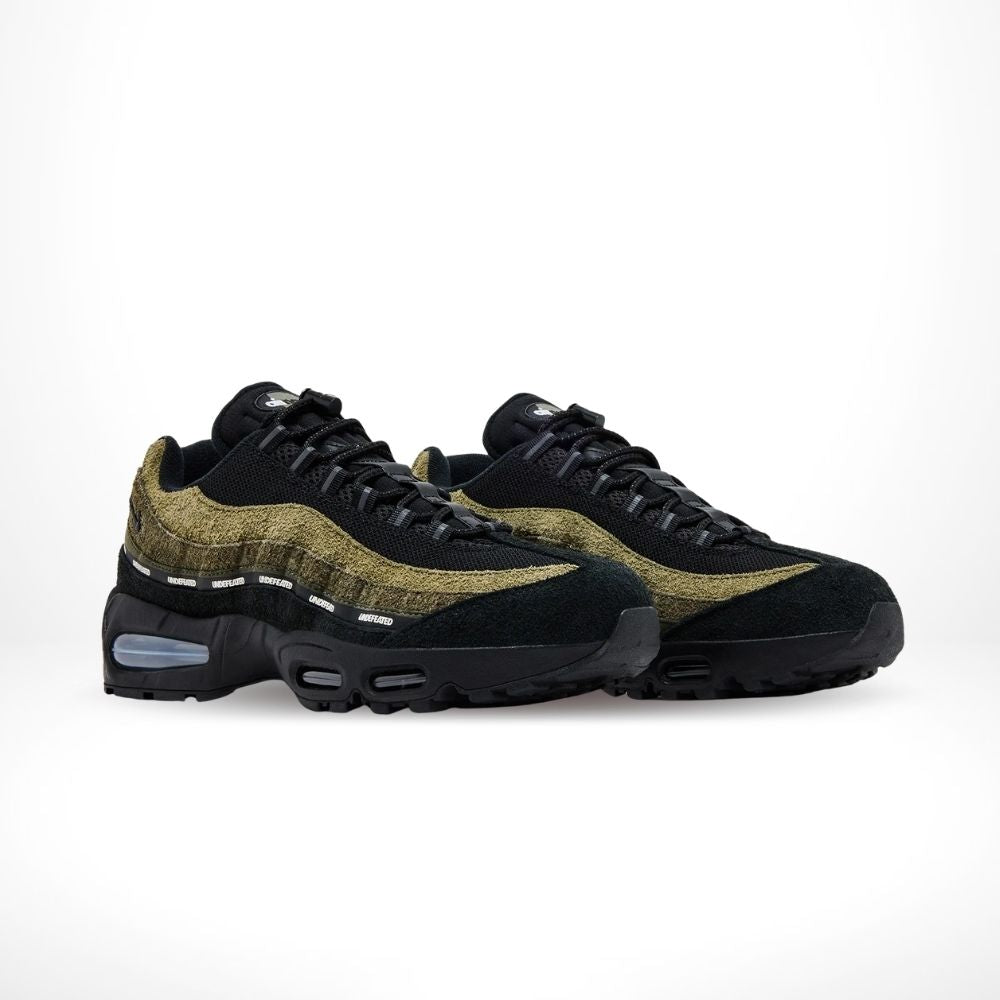 Angled front view of a full pair of Air Max