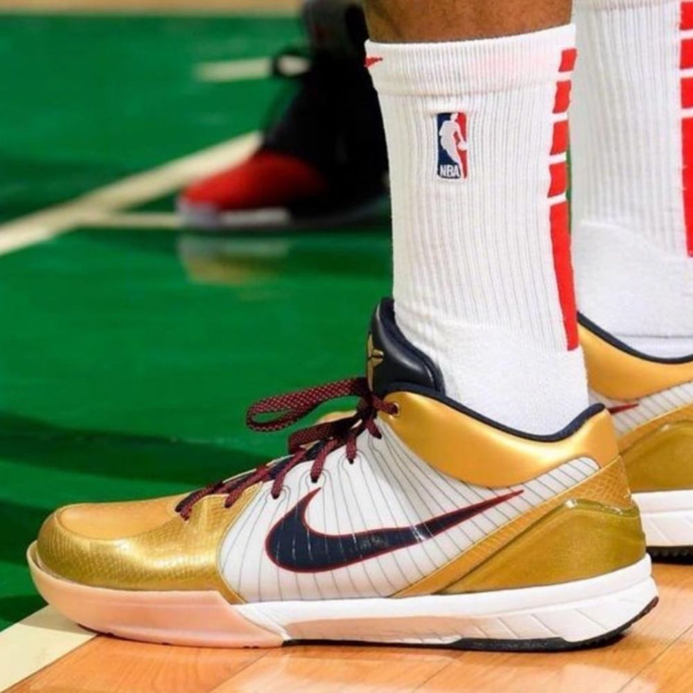 Real lifestyle image of Nike Kobe