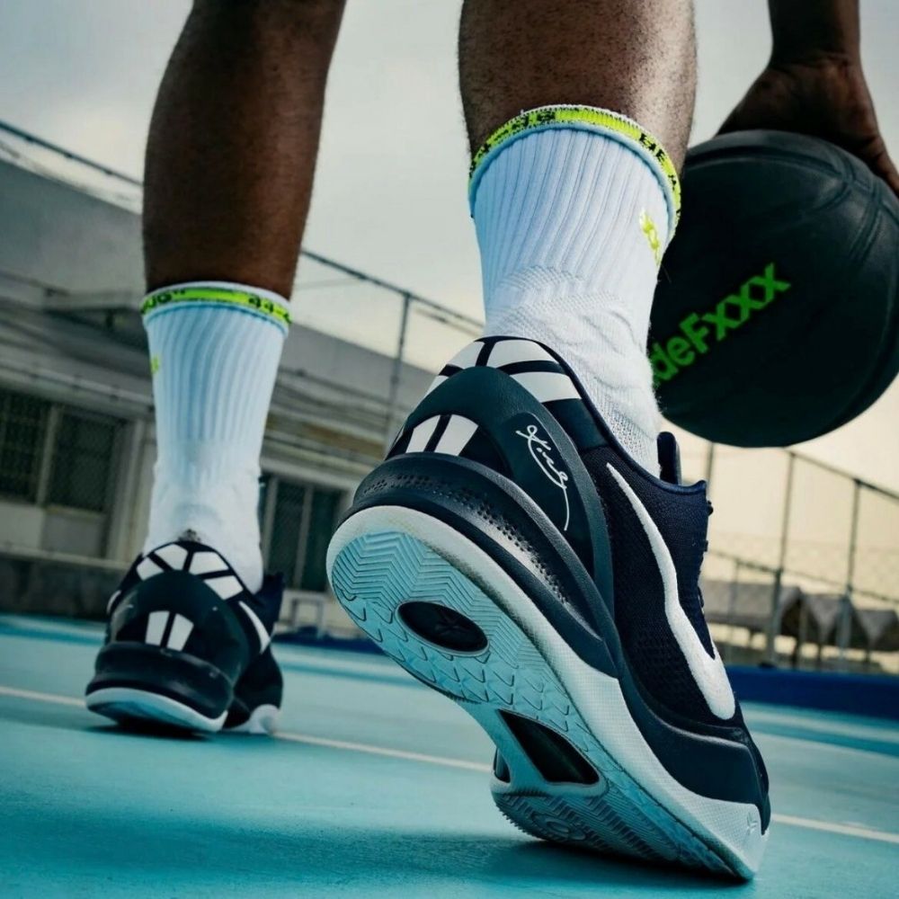 Real lifestyle image of Nike Kobe