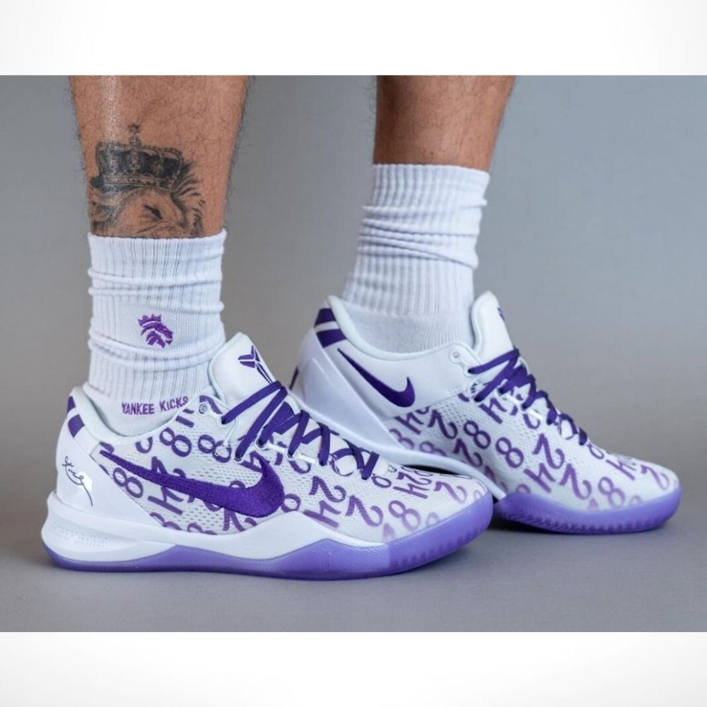 Real lifestyle image of Nike Kobe