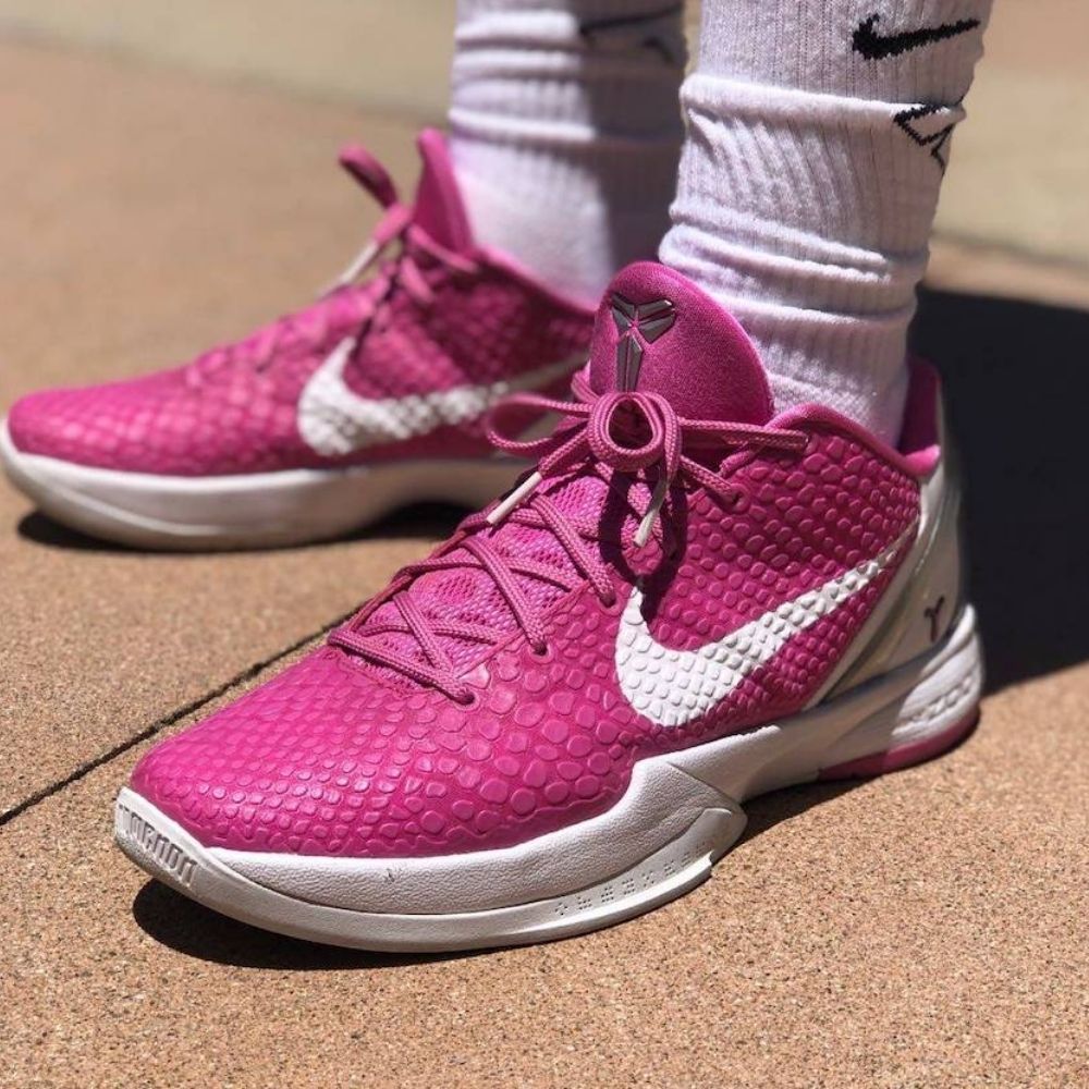 Real lifestyle image of Nike Kobe